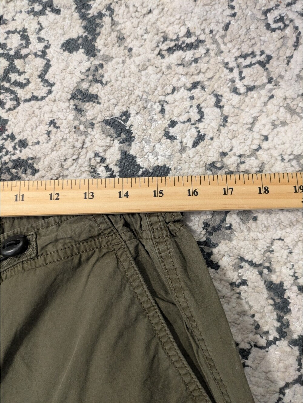 Garage Olive Green Parachute Cargo Pants – Size XS Adjustable Toggle Joggers - Picture 4 of 7